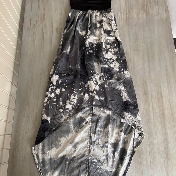 Hurley dress size small, strapless - Picture 1 of 2